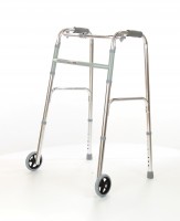 WG-W916 İki Tekerlekli Alüminyum Hareketli Walker - 32