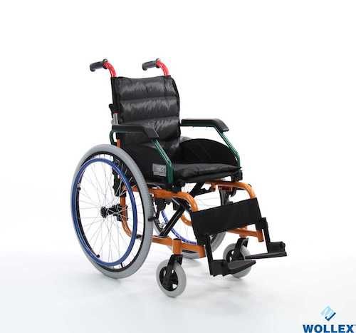 W980 ÇOCUK TEKERLEKLİ SANDALYE 