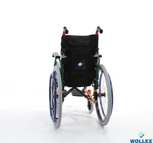 W980 ÇOCUK TEKERLEKLİ SANDALYE 