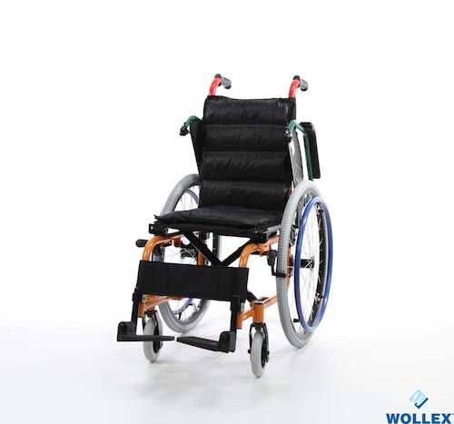 W980 ÇOCUK TEKERLEKLİ SANDALYE 
