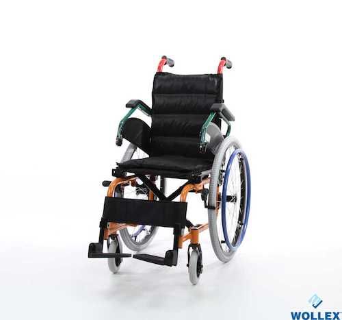 W980 ÇOCUK TEKERLEKLİ SANDALYE 