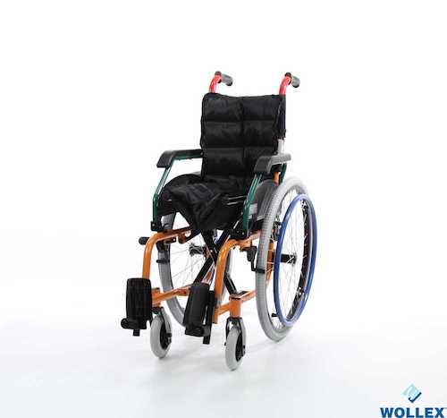 W980 ÇOCUK TEKERLEKLİ SANDALYE 