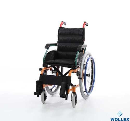 W980 ÇOCUK TEKERLEKLİ SANDALYE 