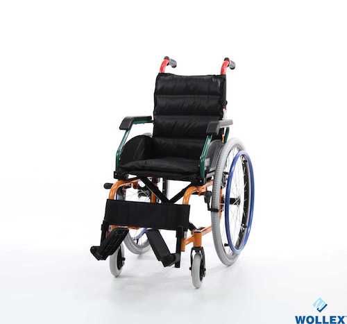 W980 ÇOCUK TEKERLEKLİ SANDALYE 